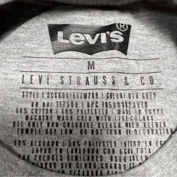 Levi’s Grey Short Sleeve Shirt Size Medium - Picture 4 of 7